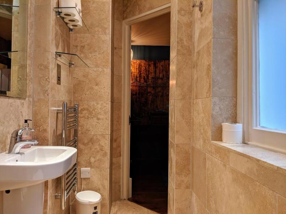 Boutique City Centre Flat By City Superhost مانشستر المظهر الخارجي الصورة