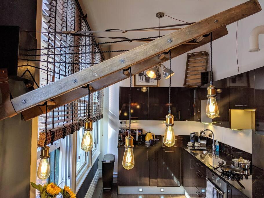 Boutique City Centre Flat By City Superhost مانشستر المظهر الخارجي الصورة